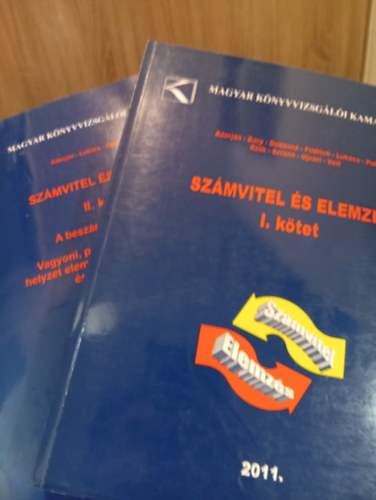 Adorj�n - Luk�cs - R�th - Adorj�n-Bary-Dud�sn� Veit - Sz�mvitel �s elemz�s I-II.