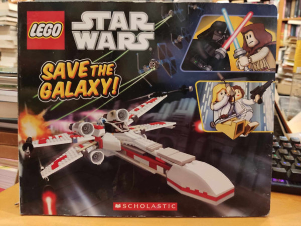 The Lego Group - Lego Star Wars: Save the Galaxy! (Scholastic, lapoz�)