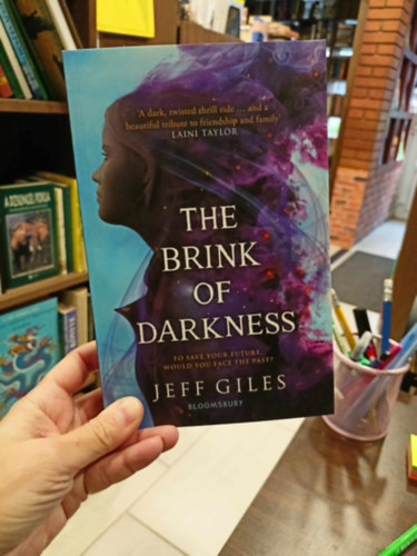 Jeff Giles - The Brink of Darkness
