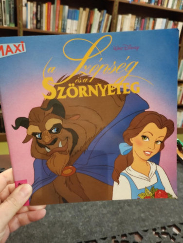 Michael Teitelbaum - A Sz�ps�g �s a Sz�rnyeteg