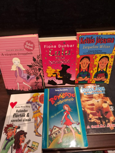 Babay Bernadette, Jacqueline Wilson, Fiona Dunbar, Thury Zsuzsa Bianka Minte-Knig - 6 db-os ifjsgi KNYVMENT AJNLAT: Kalandos flrtk & szerelmi lmok+ Bombaj nagyany+ Az ifj Indiana Jones kaladjai -A sakl tka+ Ketts jtszma+ Lulu s az igazsgsti+ A tzpiros veggmb