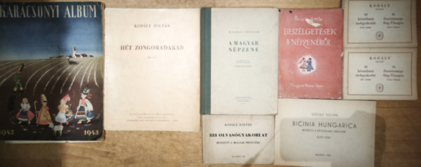 P�czely Attila Kod�ly Zolt�n - 6db Kod�ly Zolt�n kotta, zenei bevezet� + aj�nd�k 2db m� - Kod�ly Zolt�n-44 k�tsz�lam� �nekgyakorlat-Fels� sz�lam/Als� sz�lam, 333 olvas�gyakorlat, Bicinia Hungarica-Bevezet� a k�tsz�lam� �nekl�sbe-Els� f�zet, A magyar n�pze