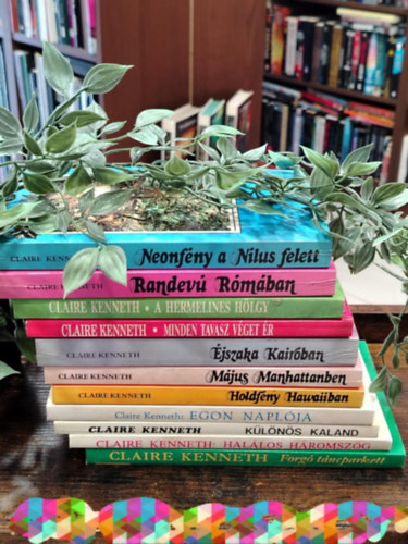 Claire Kenneth - KNYVMENT AJNLAT, 11 db. Claire Kenneth, Neonfny a Nlus felett+ Randev Rmban+ A hermelines hlgy+ Minden tavasz vget r+ jszaka Kairban+ Mjus Manhattanben+ Holdfny Hawaiiban+ Egon naplja+ Klns kaland+ Hallos hro