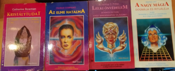 Denning, M.-Phillips, O., Charles Cosimano, Catherine Bowman Eliphas L�vi - 4 db ezot�ria: A nagy m�gia dogm�ja �s ritu�l�ja + Lelki �nv�delem + Az elme hatalma + Krist�lytudat