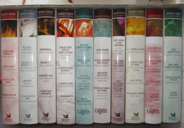 10 db Reader's Digest Válogatott könyvek (40 regény)