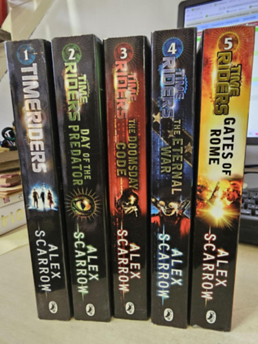 Alex Scarrow - Time Riders 1-5. (I-V.)