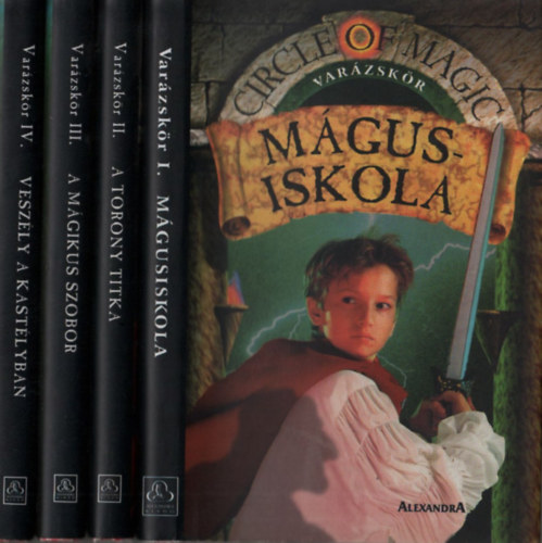 Debra Doyle; James D. Macdonald - Var�zsk�r M�gusiskola I-IV.