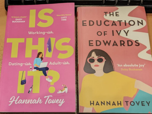Hannah Tovey - 2 db Hannah Tovey: Is This It? + The Education of Ivy Edwards