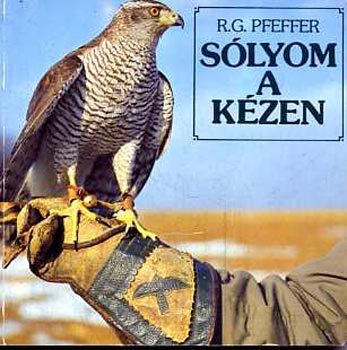 R.G. Pfeffer - Slyom a kzen