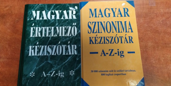 P�ra Ferenc - 2 db k�nyv: Magyar �rtelmez� k�zisz�t�r, Magyar szinonima k�zisz�t�r