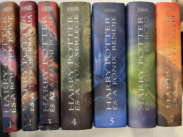 J. K. Rowling - Harry Potter sorozat 1-7.