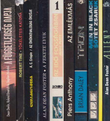 10 db. filmes sci-fi: A f�ggetlens�g napja + T�k�letes katona + Az �r�kk�val�s�g �rz�je + A fekete lyuk + Az id� fogs�g�ban 1. + Az eml�km�s + Tron + Men in Black - S�t�t zsaruk + Indiana Jones �s az utols� kereszteslovag + Alien