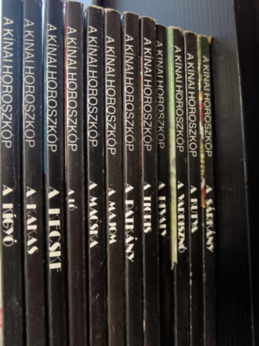 12 db  Knai horoszkp-sszes rsze: A kakas, A kecske, A kgy, A l, A macska, A majom, A patkny, A tigris, A bivaly, A vaddiszn,A kutya,A srkny