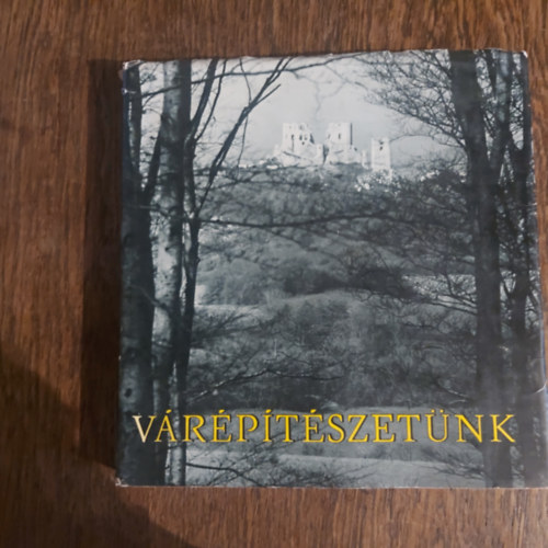 Lektor: Dr. Entz G�za Ger� L�szl�  (f�szerkeszt�) - V�r�p�t�szet�nk