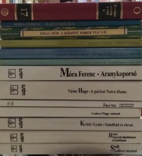 B. Hrabal, M�ra Ferenc, Csingiz Ajtmatov Thomas Mann - 12 db-os K�NYVMENT� AJ�NLAT, k�telez�k: T�nc�r�k id�sebbeknek �s halad�knak+ Szindb�d �s t�rsai+ N�gy sz�nm�/Csehov/+ A p�rizsi Notre-Dame+ Aranykopors�+ A versenyl� hal�la+ Az �reg hal�sz �s a tenger+ Beszterce ostroma