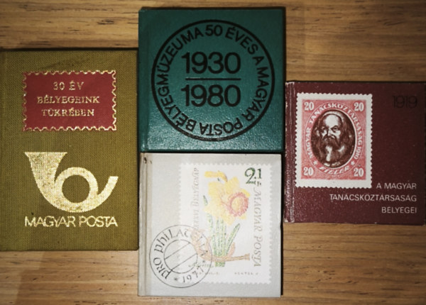 4db bélyegekkel kapcsolatos minikönyv - 30 éves bélyegeink tükrében, A Magyar Posta Bélyegmúzeuma 50 éves, A Magyar Tanácsköztársaság bélyegei, Pro Philatelia-Az ötvenedik Magyar Bélyegnap alkalmából