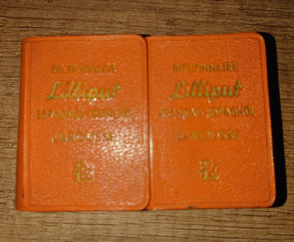 2 db Liliput szótár: Dictionnaire Lilliput - Francais-Espagnol + Dictionnaire Lilliput - Espagnol-Francais