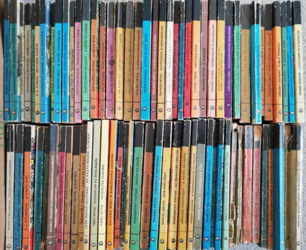 78 db Delfin k�nyv