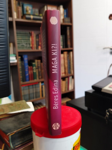 Bres Edina - Maga ki?!